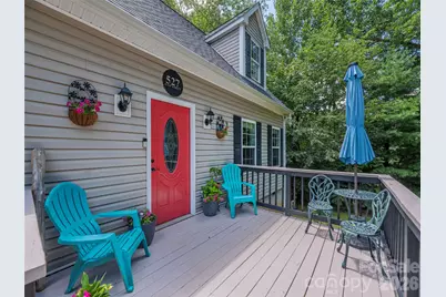 527 East Street, Candler, NC 28715 - Photo 3