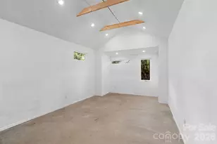 35 Northview St, Asheville, NC 28801 - Photo 31