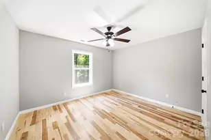 322 Jody St, East Flat Rock, NC 28726 - Photo 31