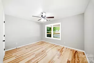 322 Jody St, East Flat Rock, NC 28726 - Photo 23