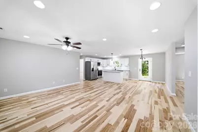 322 Jody Street, East Flat Rock, NC 28726 - Photo 5