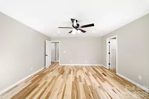 322 Jody St, East Flat Rock, NC 28726 - Photo 35