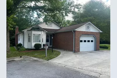 313 Somerton Court, Hendersonville, NC 28791 - Photo 1