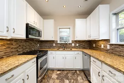 1124 W 1st Street, Charlotte, NC 28202 - Photo 17