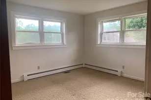 6285 Nc 16 Hwy N, Taylorsville, NC 28681 - Photo 21