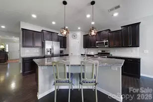 530 Livingston Dr, Lancaster, SC 29720 - Photo 7