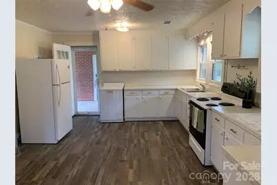 6231 Nc 16 Highway N, Taylorsville, NC 28681 - Photo 13