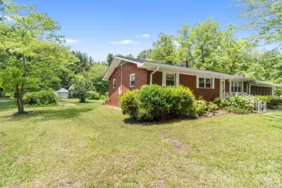 509 Lakeview Drive, Wadesboro, NC 28170 - Photo 5