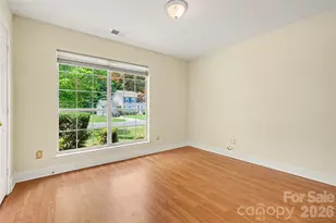 8316 Rhian Brook Ln, Charlotte, NC 28216 - Photo 23