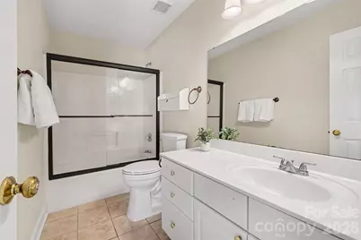 8316 Rhian Brook Lane, Charlotte, NC 28216 - Photo 25