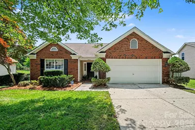 8316 Rhian Brook Lane, Charlotte, NC 28216 - Photo 3