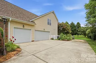 1111 Applegate Pkwy, Waxhaw, NC 28173 - Photo 31
