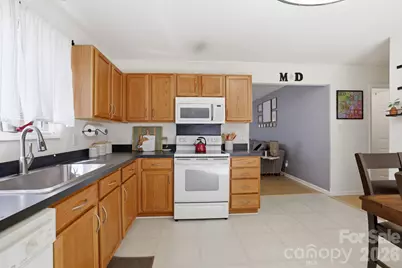 13113 Young Fawn Court, Charlotte, NC 28278 - Photo 11