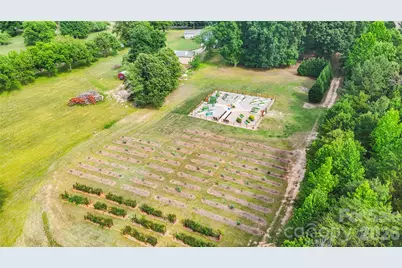 1483 Hopewell Church Road, Catawba, NC 28609 - Photo 9
