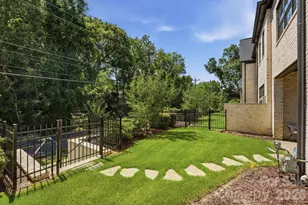 115 Thorncote Pl, Charlotte, NC 28226 - Photo 47