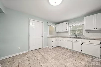 112 Harris Street, Belmont, NC 28012 - Photo 9