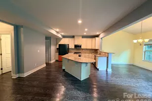 5816 Selkirkshire Rd, Charlotte, NC 28278 - Photo 5
