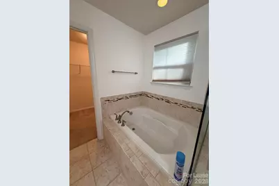 5816 Selkirkshire Road, Charlotte, NC 28278 - Photo 37