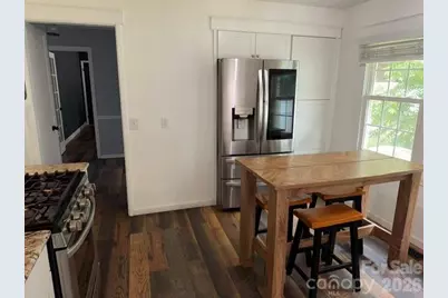 1376 Glenheath Drive, Hendersonville, NC 28791 - Photo 3