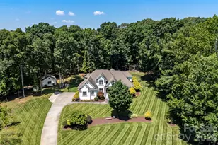 10107 Annie Oakley Trail, Charlotte, NC 28227 - Photo 47