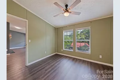26 Cedar Street, Canton, NC 28716 - Photo 23