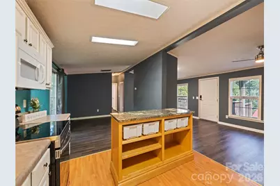 26 Cedar Street, Canton, NC 28716 - Photo 21