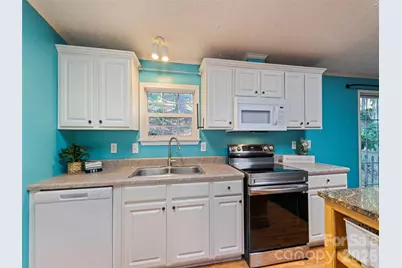 26 Cedar Street, Canton, NC 28716 - Photo 19