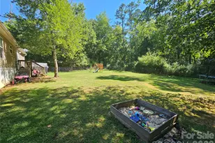 195 Hollywood St, Forest City, NC 28043 - Photo 21