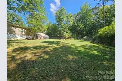 195 Hollywood Street, Forest City, NC 28043 - Photo 17