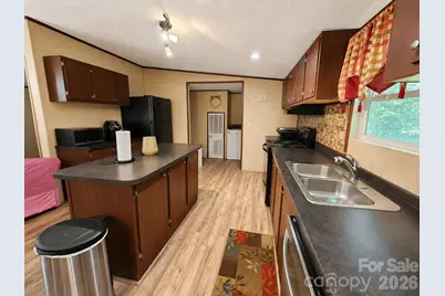 195 Hollywood Street, Forest City, NC 28043 - Photo 9