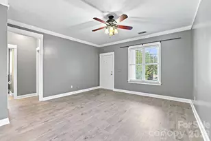 11209 Blue Cedar Ln, Charlotte, NC 28277 - Photo 7
