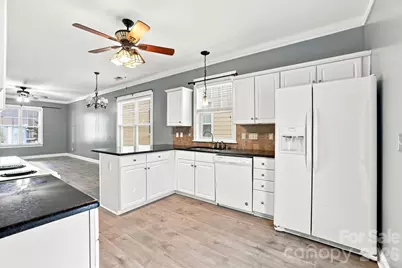 11209 Blue Cedar Lane, Charlotte, NC 28277 - Photo 13