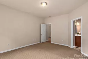 509 Shamrock Dr, Asheville, NC 28803 - Photo 11