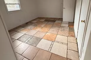 103 Locust St, Connelly Springs, NC 28612 - Photo 5