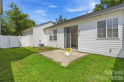 9035 Meadowmont View Drive, Charlotte, NC 28269 - Photo 23
