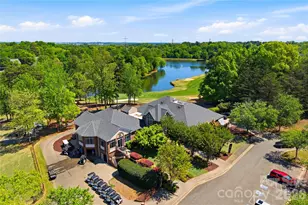 9035 Meadowmont View Dr, Charlotte, NC 28269 - Photo 27