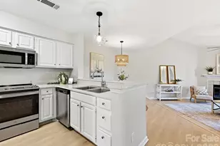 18817 Nautical Dr, Cornelius, NC 28031 - Photo 5