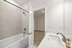 3213 Zenith Ln, Charlotte, NC 28205 - Photo 17