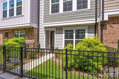 3213 Zenith Lane, Charlotte, NC 28205 - Photo 3