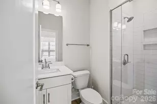 3213 Zenith Ln, Charlotte, NC 28205 - Photo 21