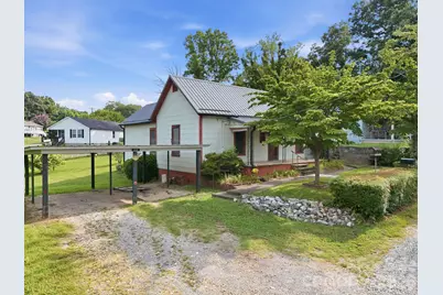 209 Virginia Avenue, Marion, NC 28752 - Photo 3