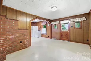 209 Virginia Ave, Marion, NC 28752 - Photo 7