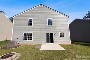 2014 Tarzi Ln, Charlotte, NC 28215 - Photo 5