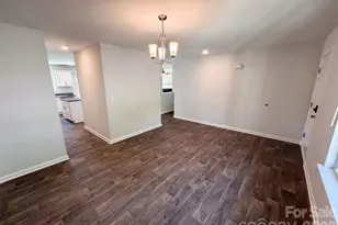 2014 Tarzi Ln, Charlotte, NC 28215 - Photo 7