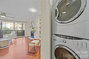 525 N Graham St, Charlotte, NC 28202 - Photo 17