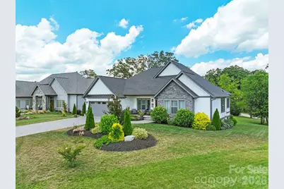 549 Daniel Circle Drive, Mills River, NC 28759 - Photo 3