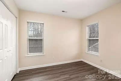 17304 Commons Crossing Drive, Charlotte, NC 28277 - Photo 13