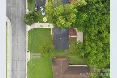 9430 Trinity Road, Charlotte, NC 28216 - Photo 37