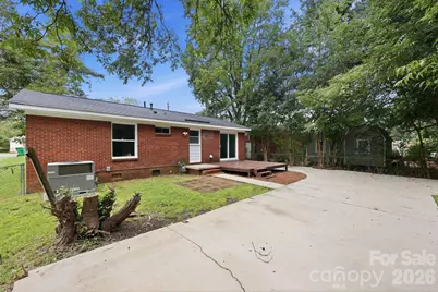 9430 Trinity Road, Charlotte, NC 28216 - Photo 25