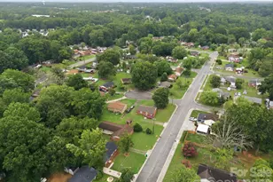 9430 Trinity Rd, Charlotte, NC 28216 - Photo 39